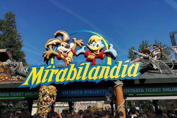 Mirabilandia strizza l'occhio a Valentino Rossi e con conclude l'accordo con la Ducati