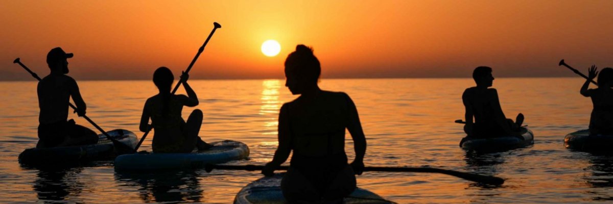 Alba in SUP: il concerto sull’acqua che ti fa trovare pace, anche ad agosto