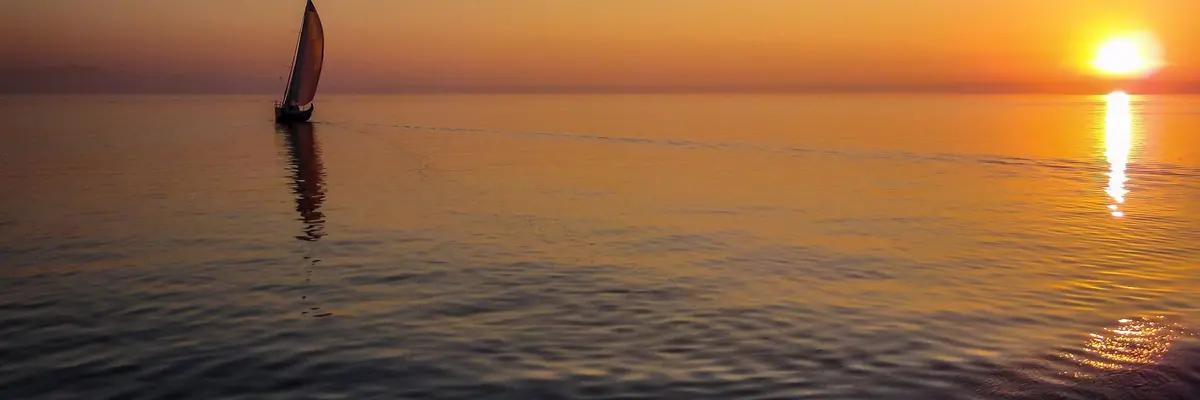 IN BELLARIA IGEA MARINA MACHEN WIR AUCH DAS FRÜHSTÜCK AUF DEM WASSER DES MEERES