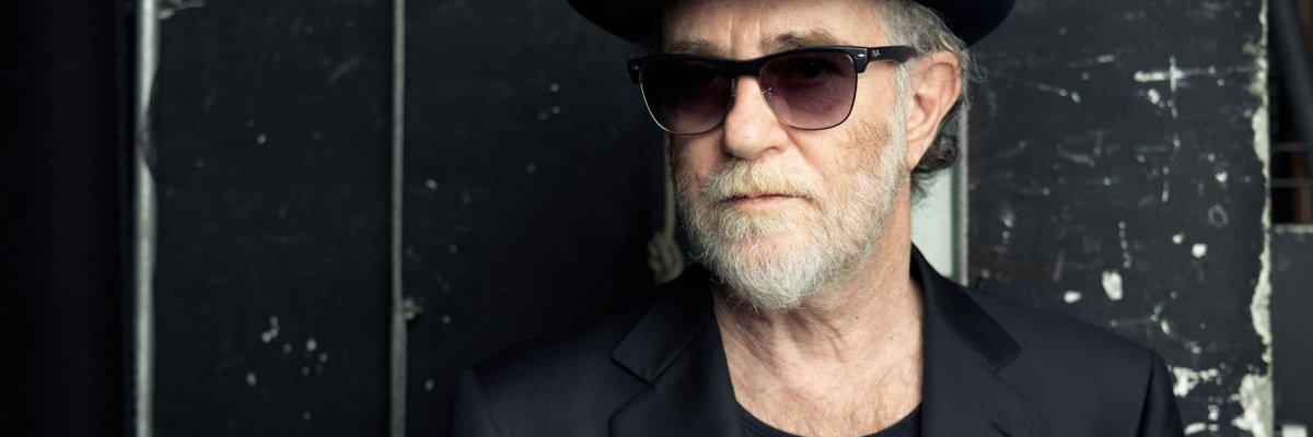 Il tour di De Gregori fa tappa in Romagna, a pochi kilometri dalla spiaggia di Igea Marina nella magica Villa Torlonia