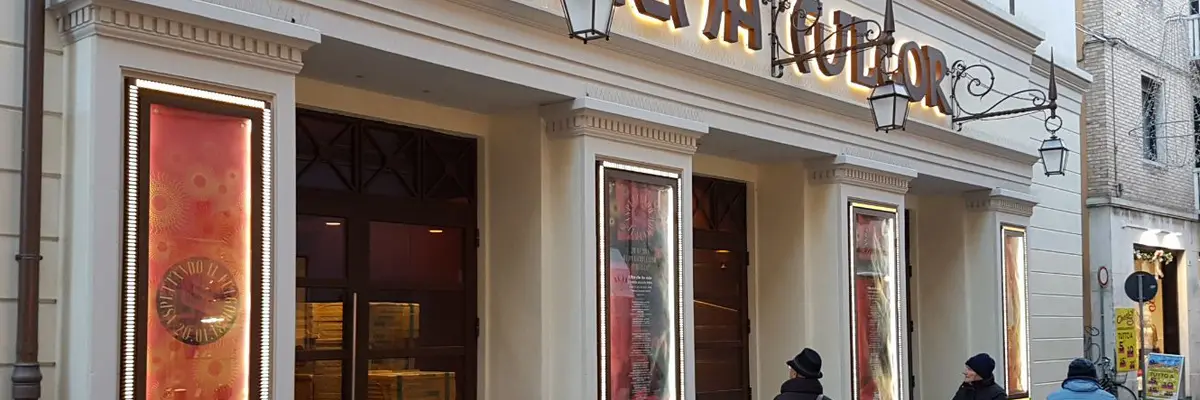 IL CINEMA FULGOR DI RIMINI HA RIAPERTO RESTAURATO IN ONORE DI FEDERICO FELLINI