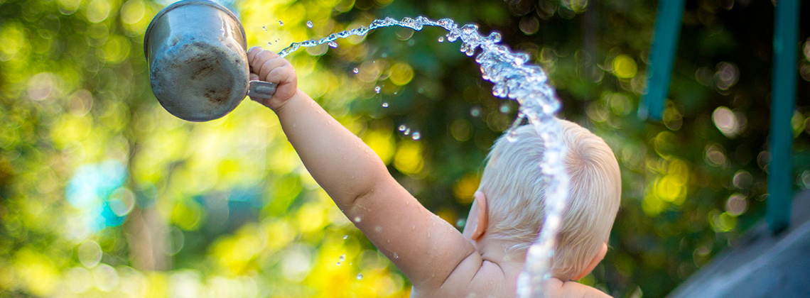 Risparmiamo 3 litri d'acqua ogni volta che fai pipì Risparmiamo 3 litri d'acqua ogni volta che fai pipì